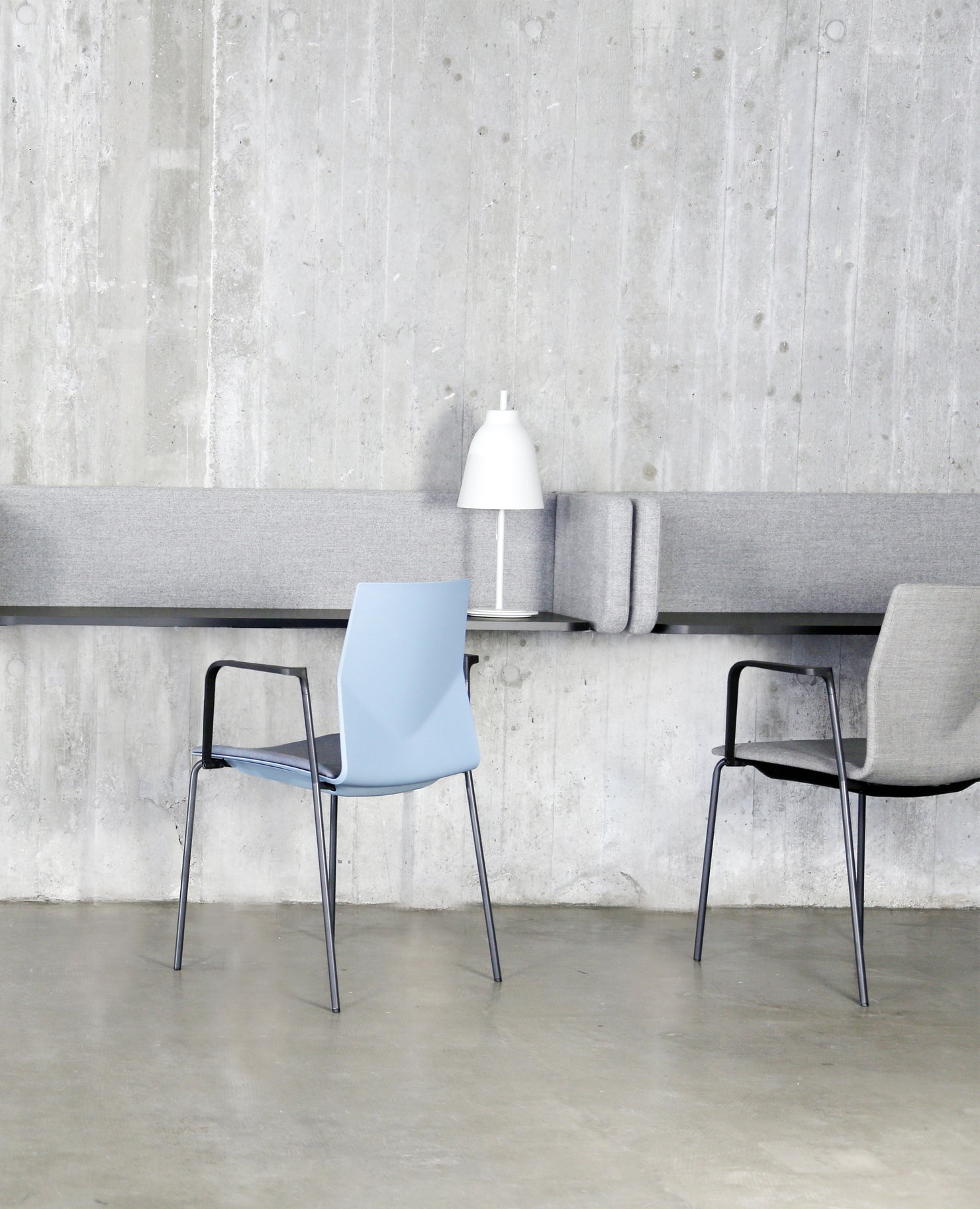 FourCast®2 Chair, 4 Leg Base with Seat Pad - with Arms