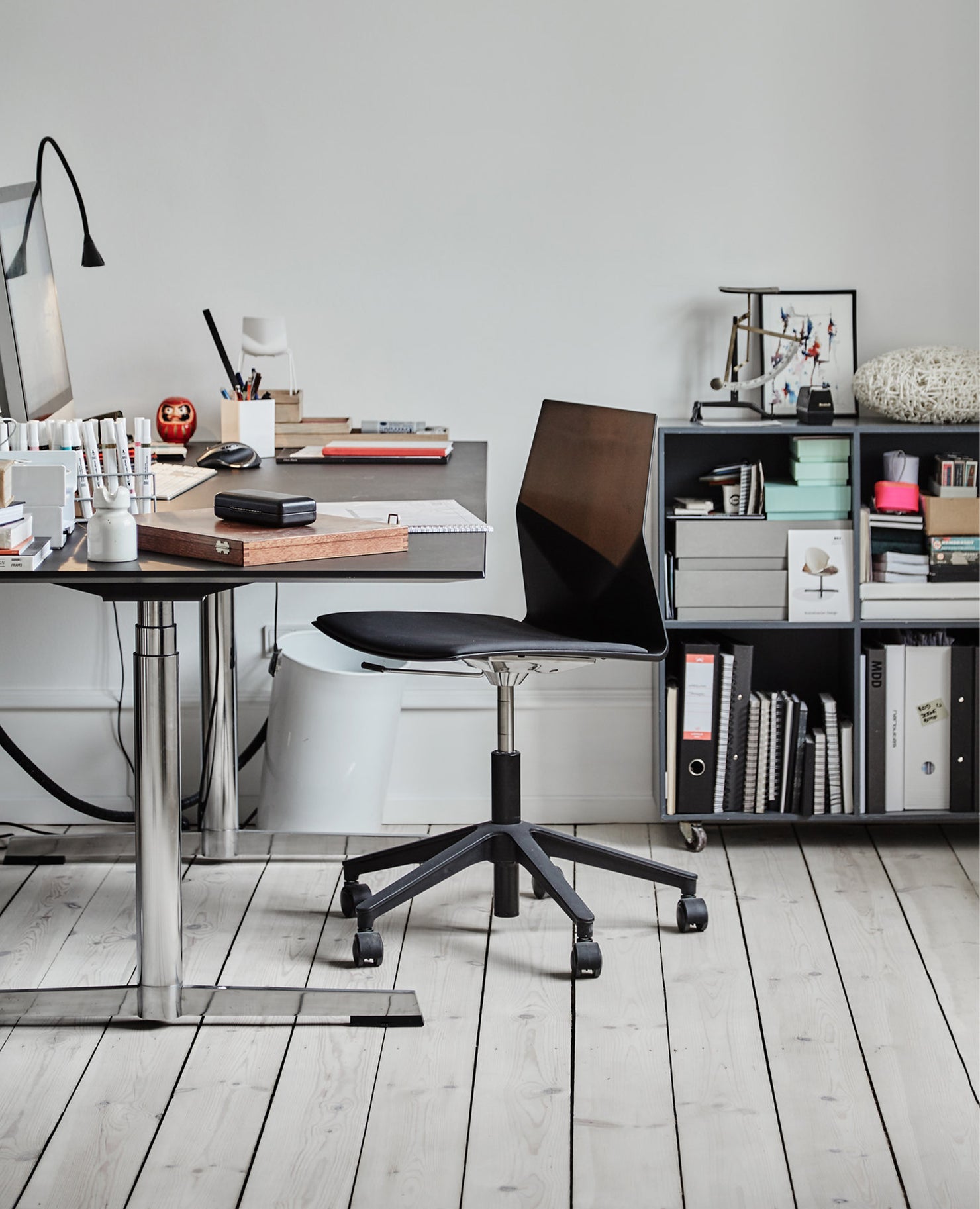 FourCast®2 Wheeler Chair, Swivel Base - with Seat Pad