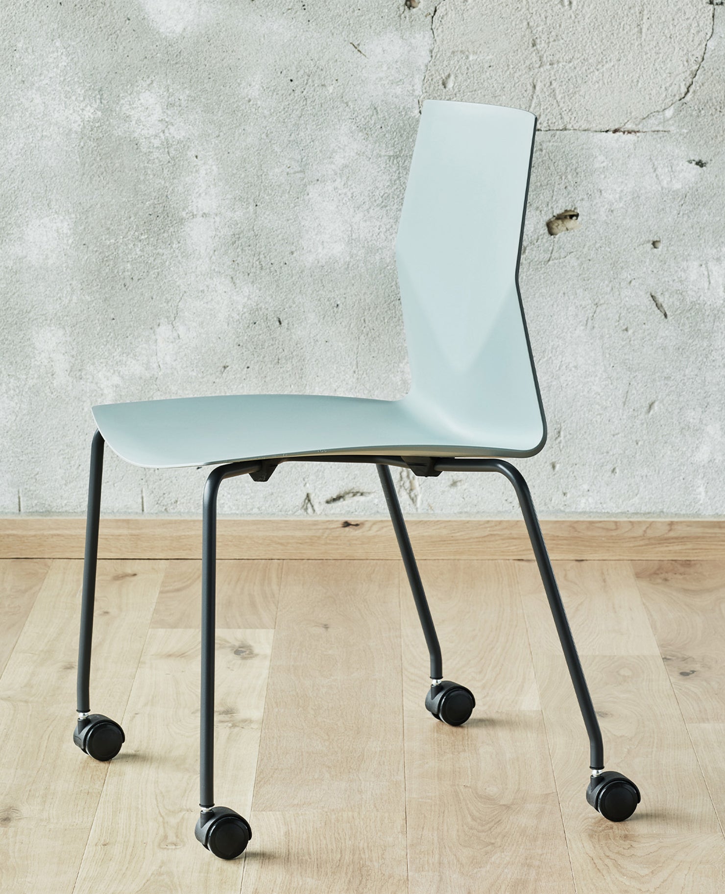 FourCast®2 Chair, 4 Leg Base - with Casters