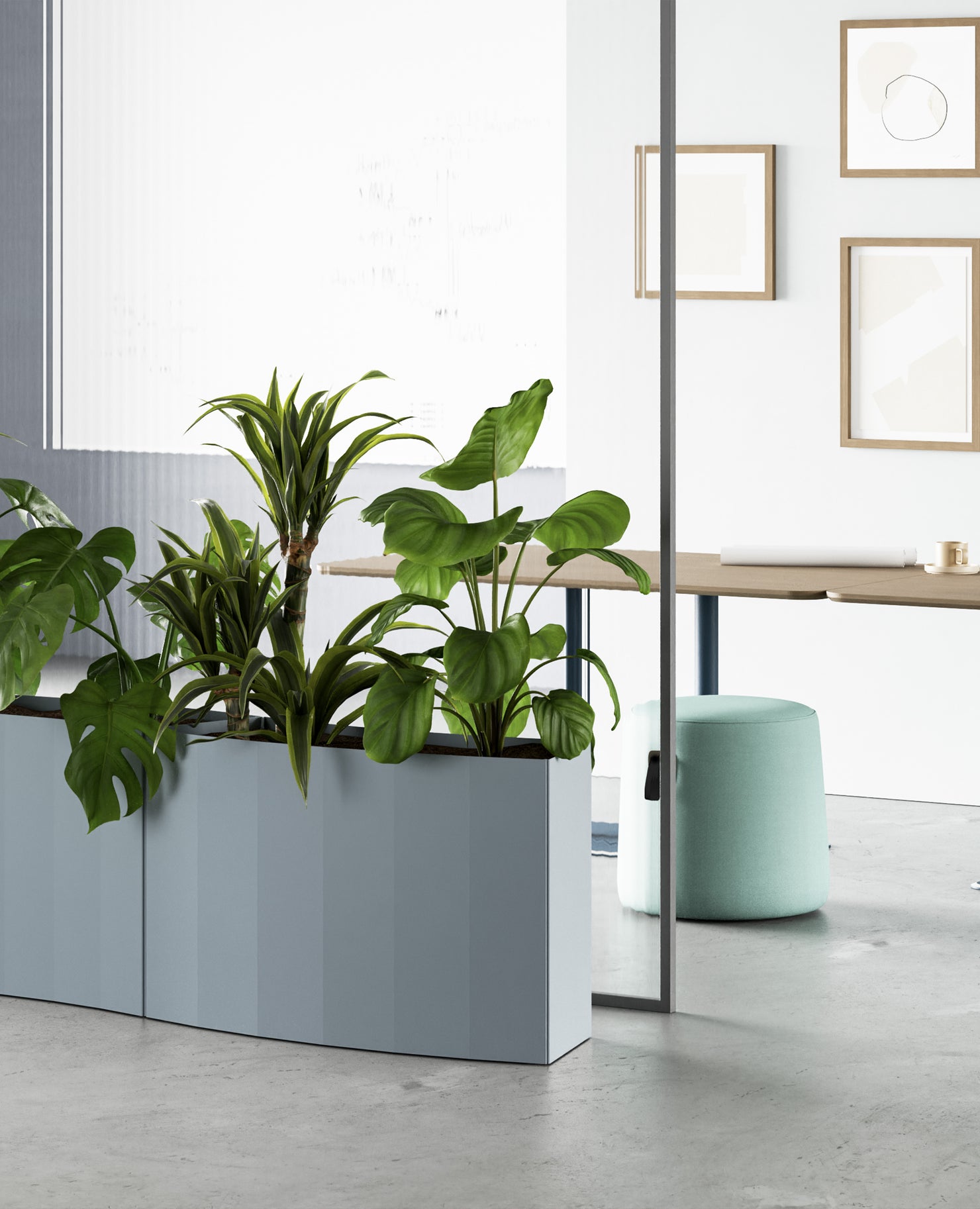 Stanza Planter, Curve - 24" Height