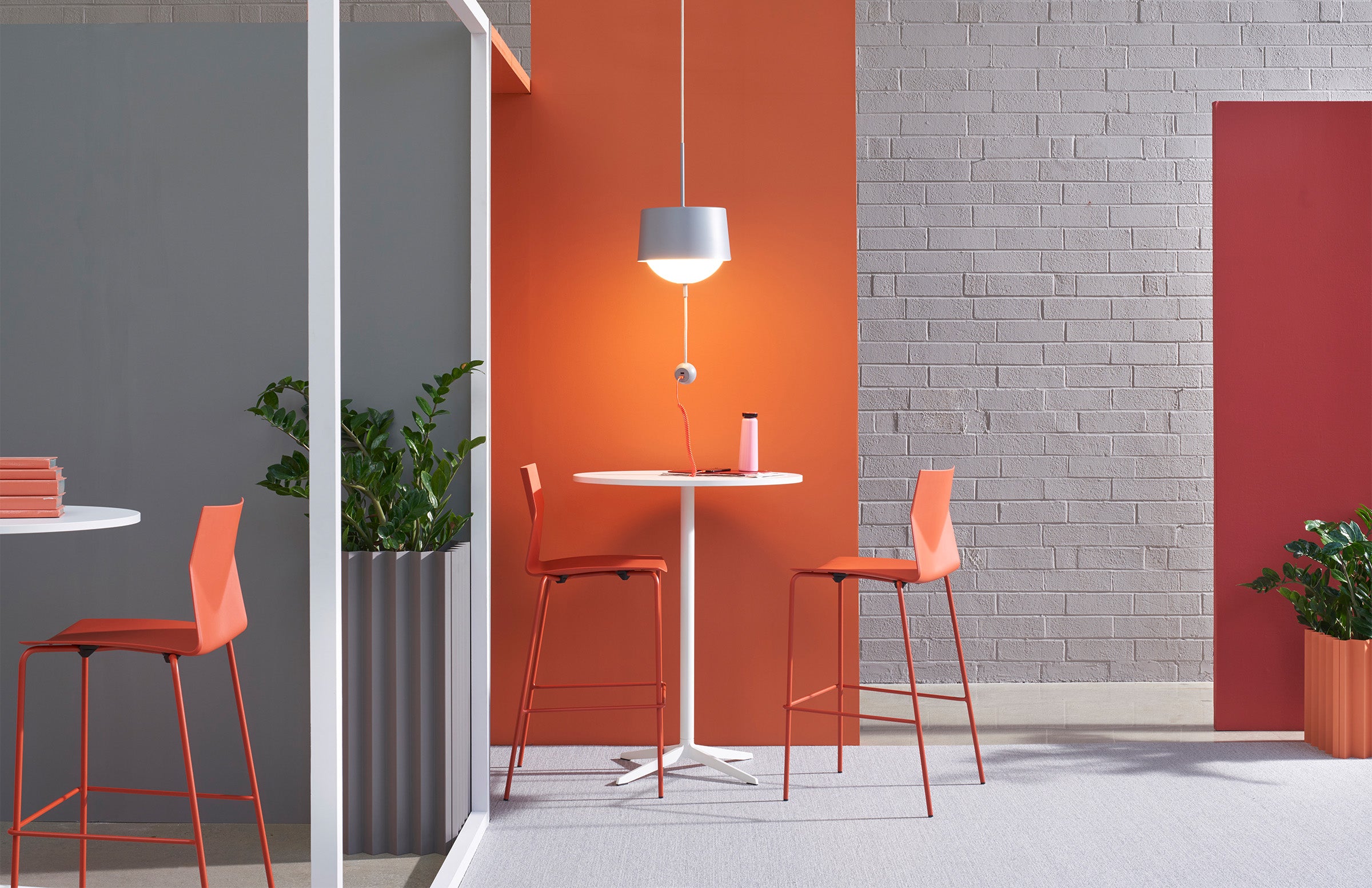 FourCast®2 Chair, Counter Height - 4 Leg Base – hightower.design FourCast®2 Chair, Counter Height - 4 Leg Base – hightower.design