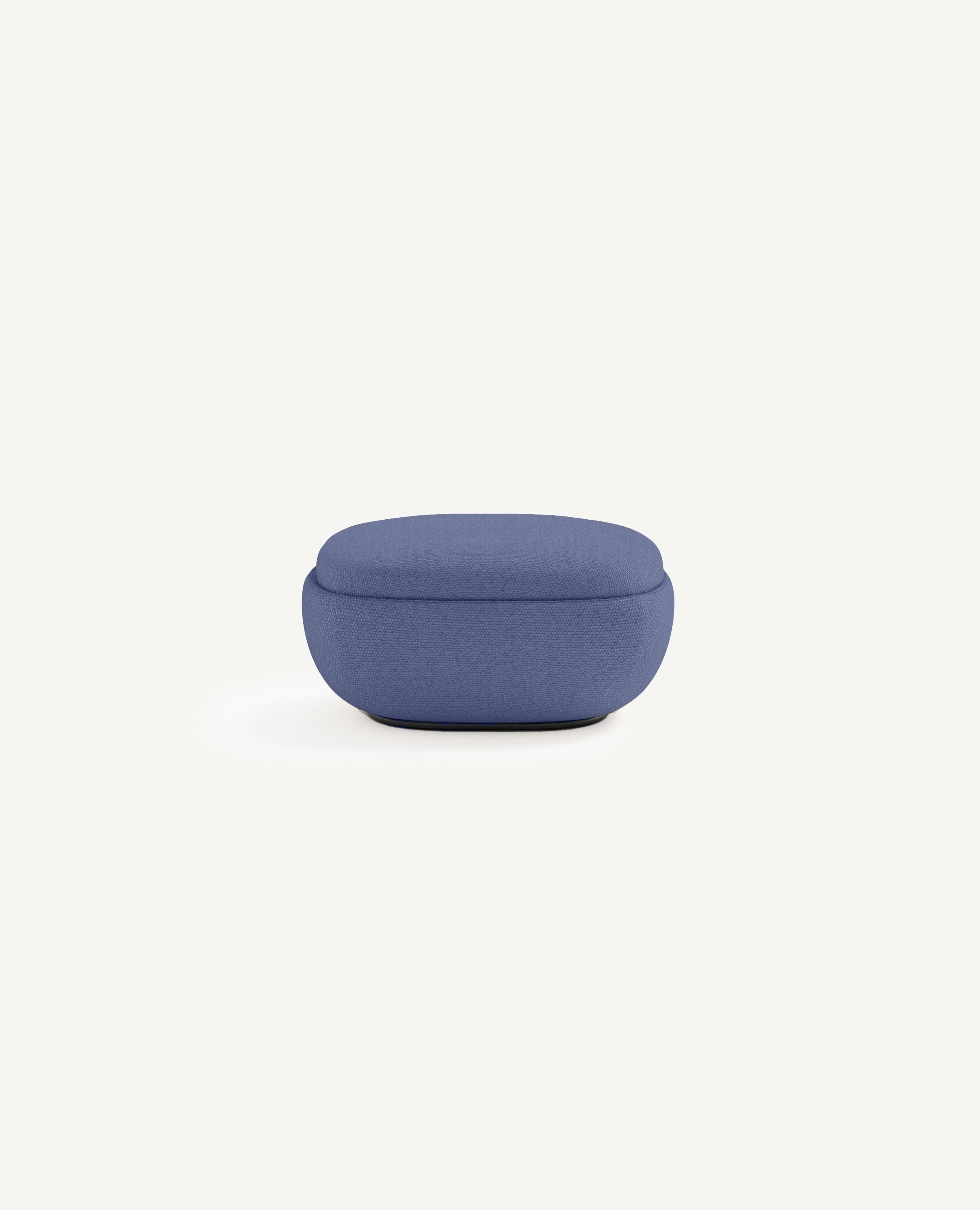 HTGM015-Gimbal-Ottoman-
