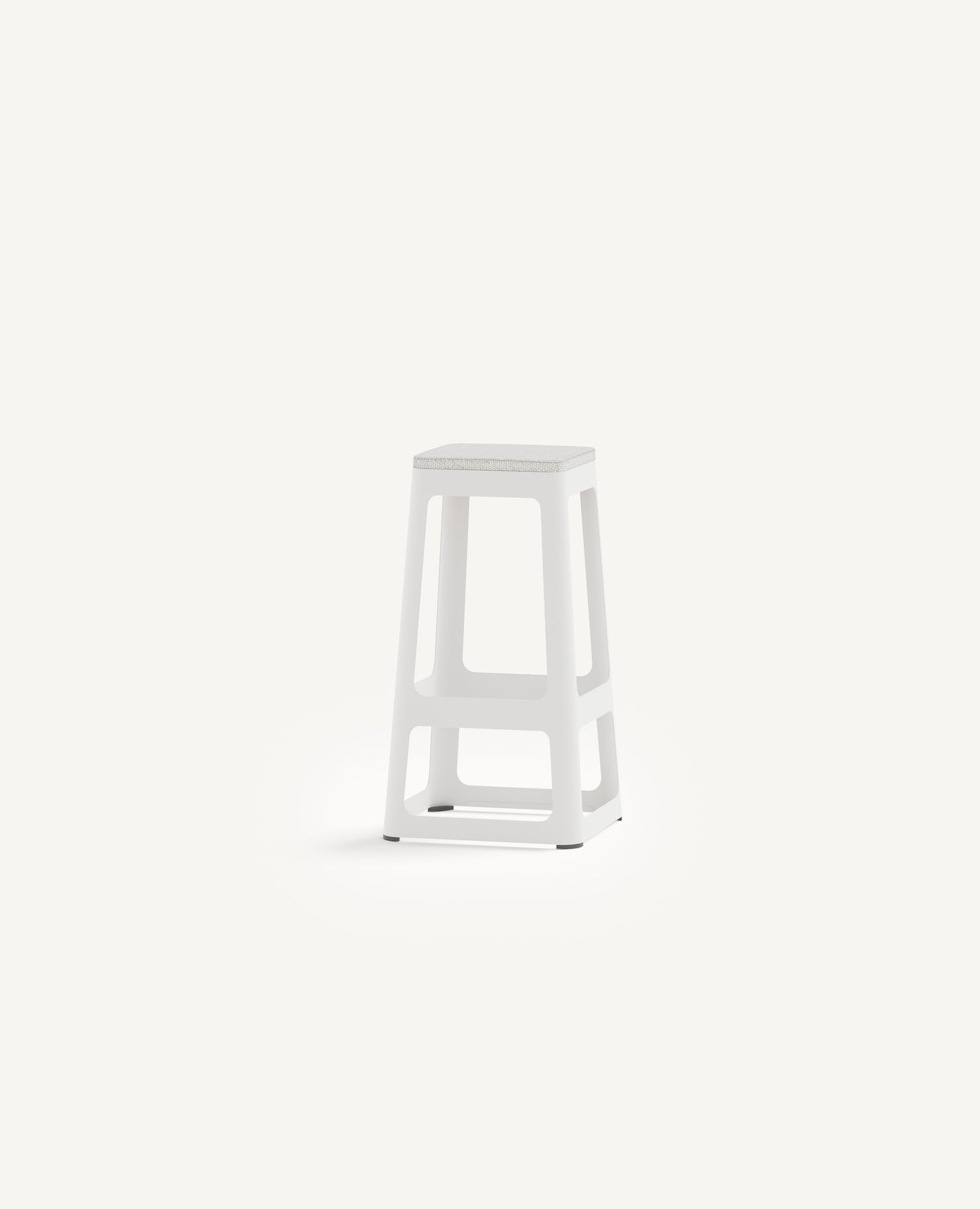 Jaxson Stool, Bar Height - with Seat Pad